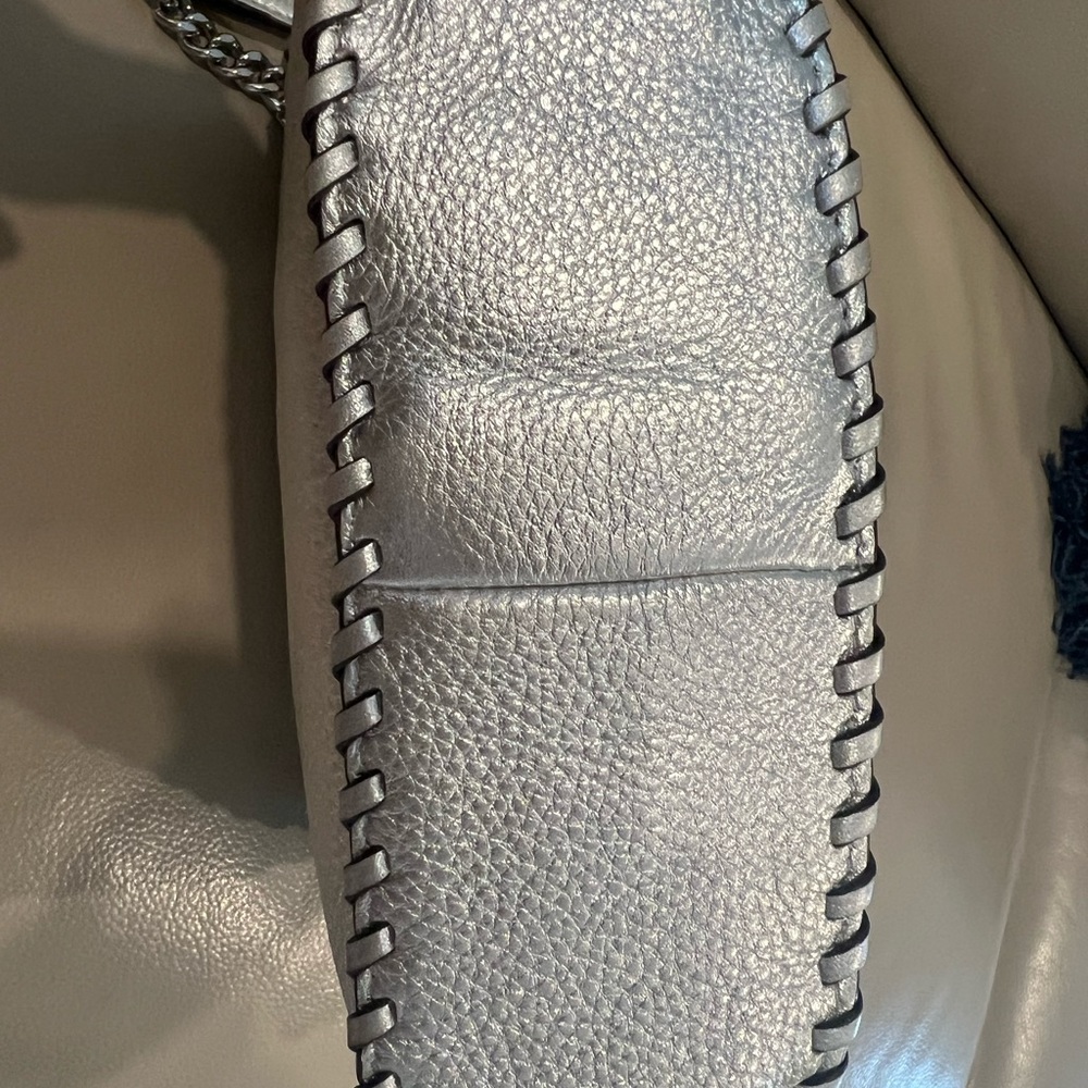 Michael Kors  silver leather crossbody handbag - Picture 5 of 9